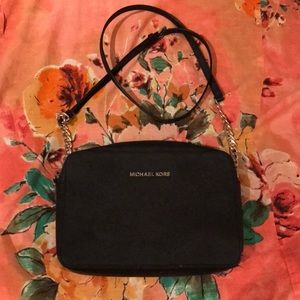 Michael Kors “Jet Set” Saffiano Leather Crossbody